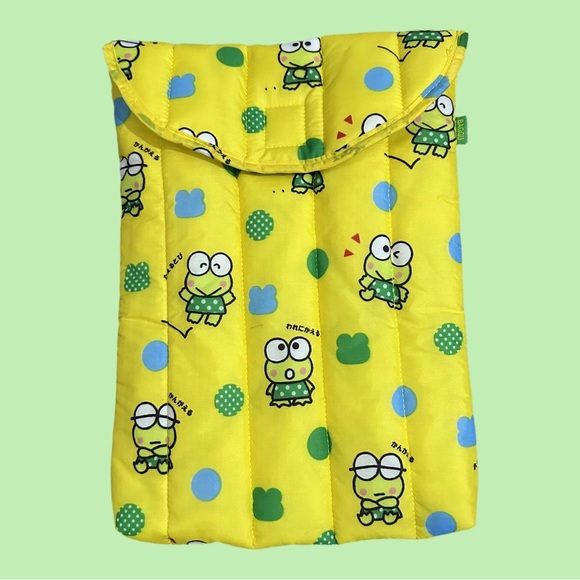 NWOT Baggu x Sanrio Keroppi puffy laptop sleeve 13/14” - Picture 1 of 3